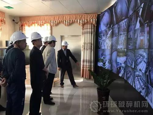 �V����dʯ��(ch��ng)�����T(m��n)̩ʢʯ��(ch��ng)�Gɫ�Vɽ���O(sh��)ӭ������ɽ�ಿ�T(m��n)����